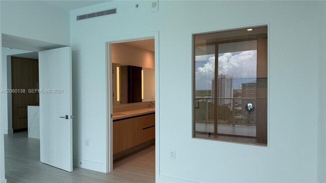 Photo - 2411 Laguna Cir Unit 1510
