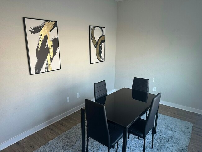 Photo - 10317 Lake Rd