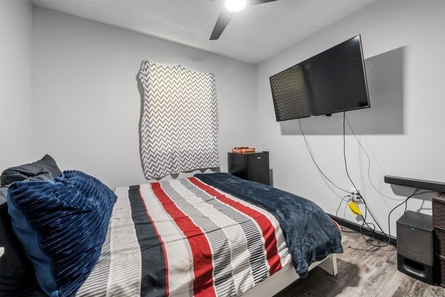 Photo - 541 Trails End Dr