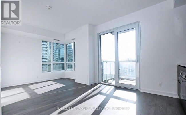 Photo - 108 Peter St Unité 1017