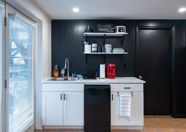 Photo - 317 Highland Rd