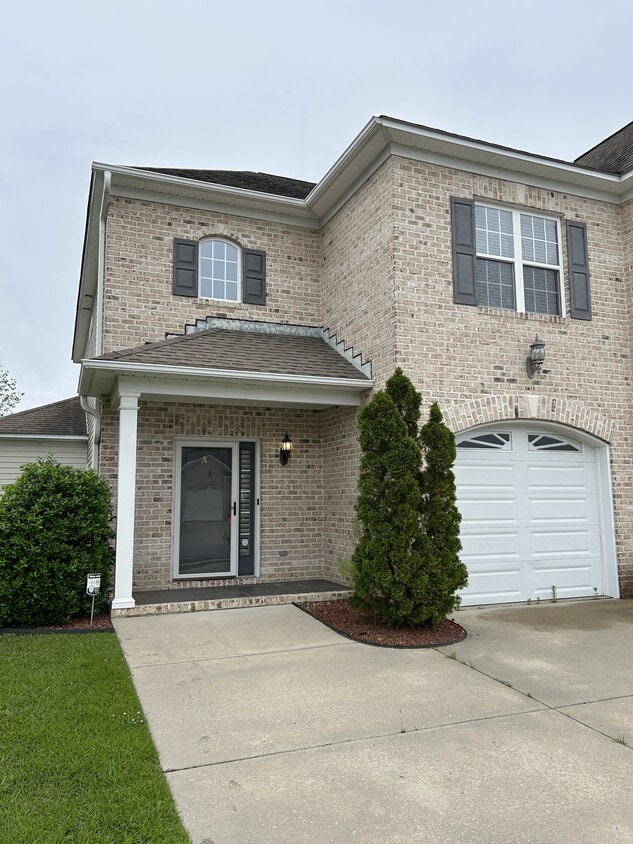 Photo - 1629 Brook Hollow Dr (Greenville, NC)