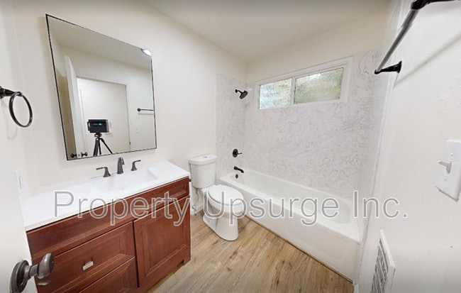 Photo - 2705 Radio Ln