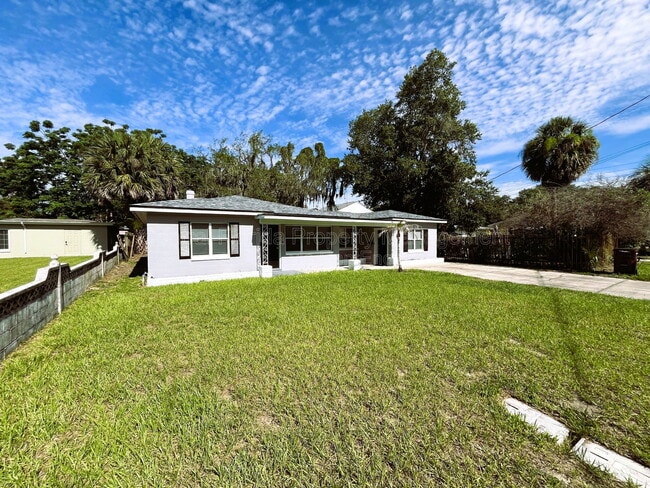 Photo - 1510 Altaloma Ave