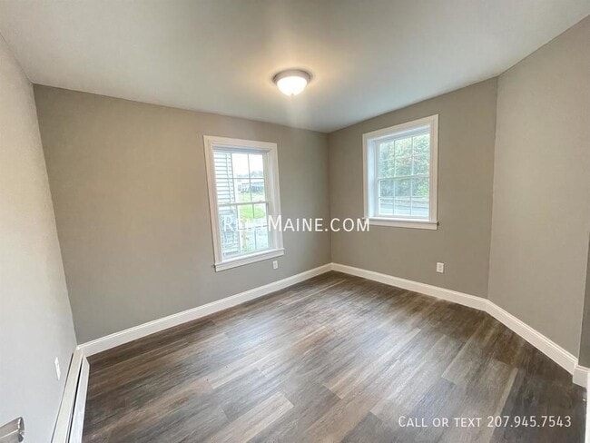 554 S Main St Unit 1