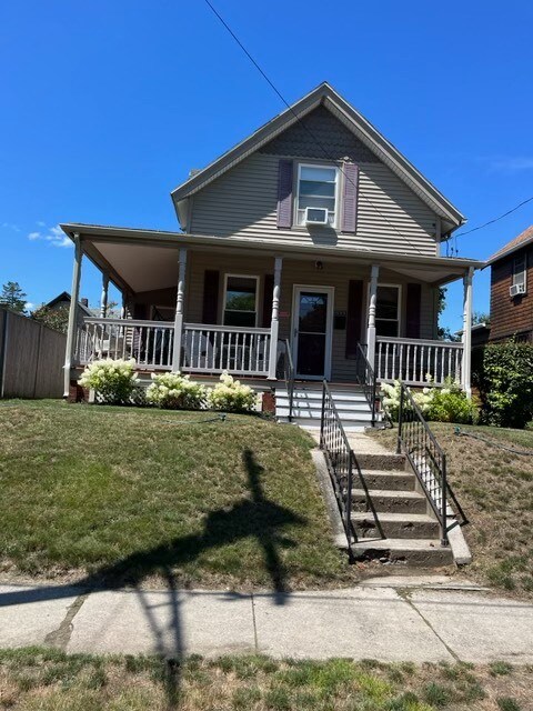 Photo - 1333 Narragansett Blvd