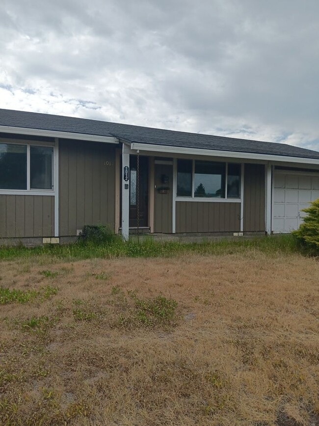 Cagley Duplexes P-35 - Cagley Duplexes P-35 Apartment Unit 1012 Hartford P-36