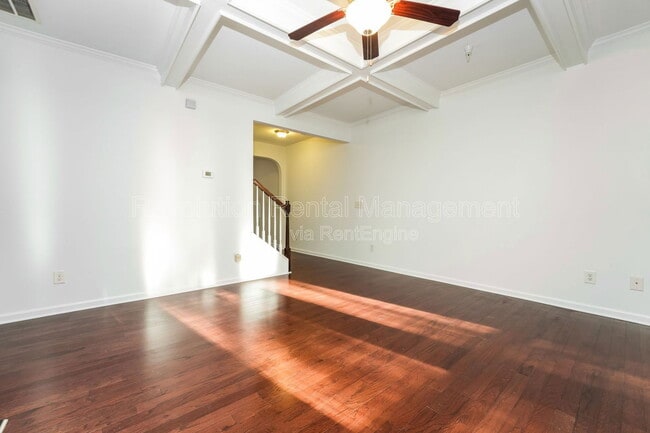 Photo - 3447 Desoto Rd