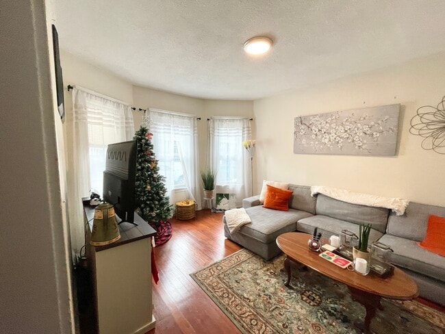 Photo - 20 Eastman St Unit 1T