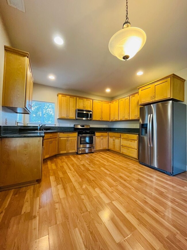 Photo - Available Soon! Beautiful House on a Cul-De-Sac