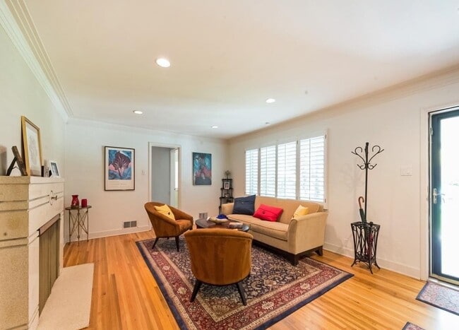 Living Room - 866 S 2300 E