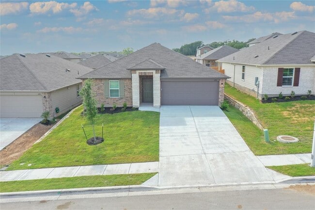 Photo - 6104 Brampton Ln