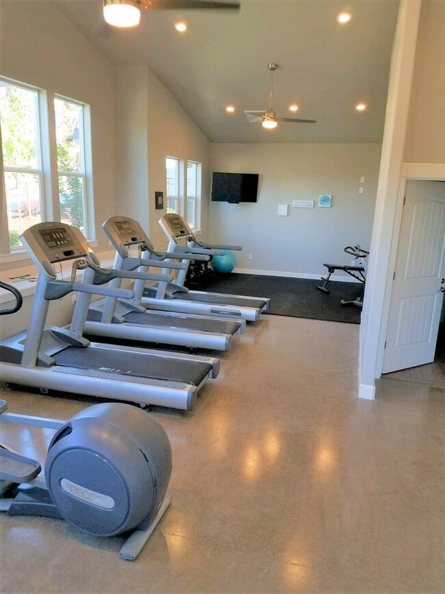 Photo - The Summit @ Red Leaf