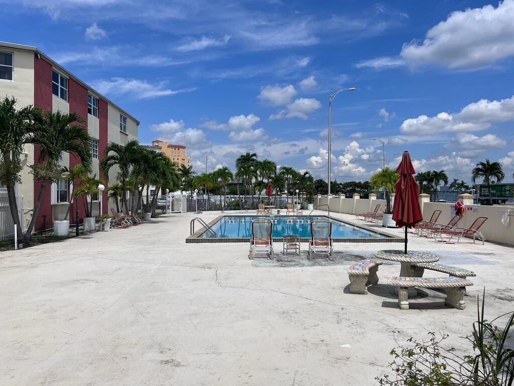 Photo - 1800 79th Street Causeway Unit 109