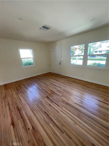 Photo - 1127 N Verdugo Rd
