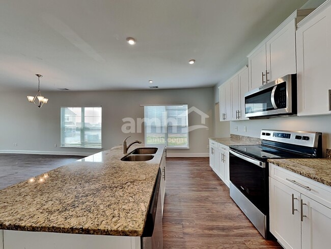 Photo - 5305 Tupelo St