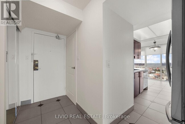 Photo - 10 Markbrook Ln Unité 1411