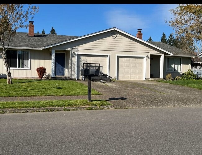 Building Photo - Riverside 408-410 Unit Riverside 410