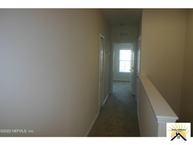 Photo - 2/2.5 townhome