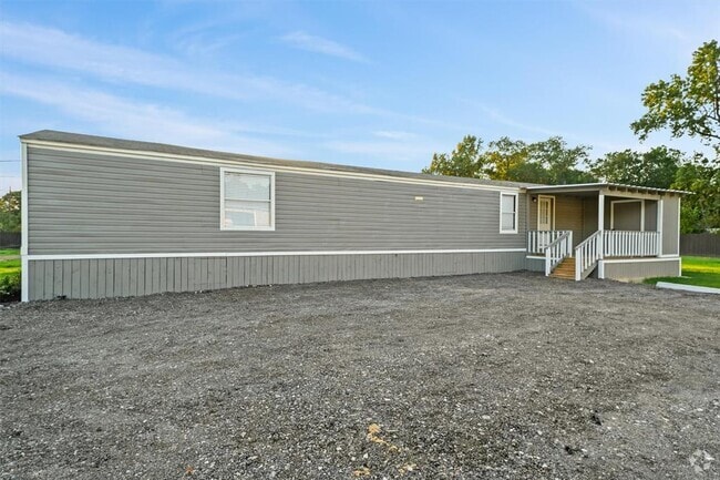 Building Photo - 21395 Ruth Dr Rental