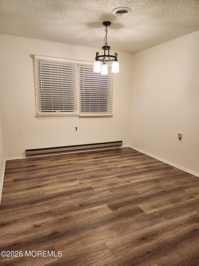 206 Yorktowne Dr