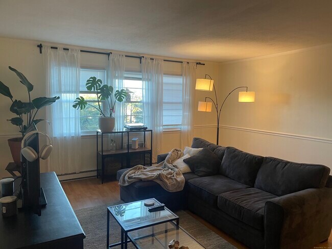 Photo - 1730 State St Unit APT 302