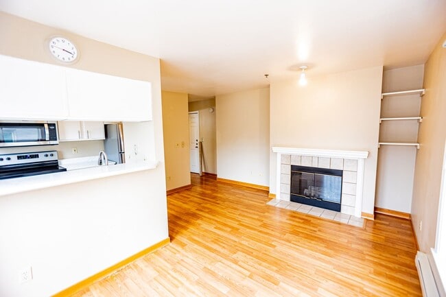 Photo - 1 Bed 1 Bath Condo in Capitol Hill