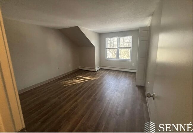 Photo - 65 Frank's Ln Unit 406