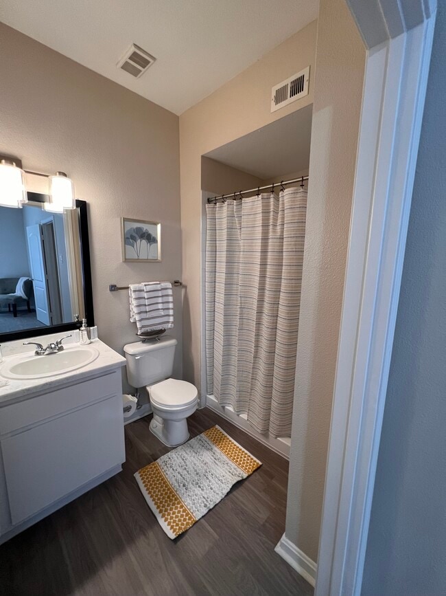 White Oak Apartments Conroe, TX