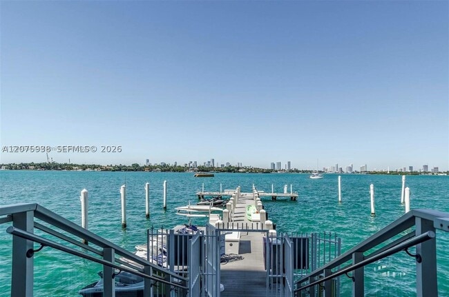 1000 West Dr Unit PH32