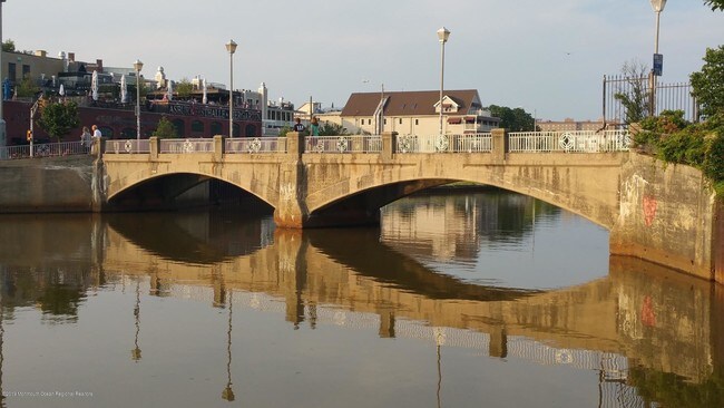 Photo - 93 Asbury Ave Unit 2