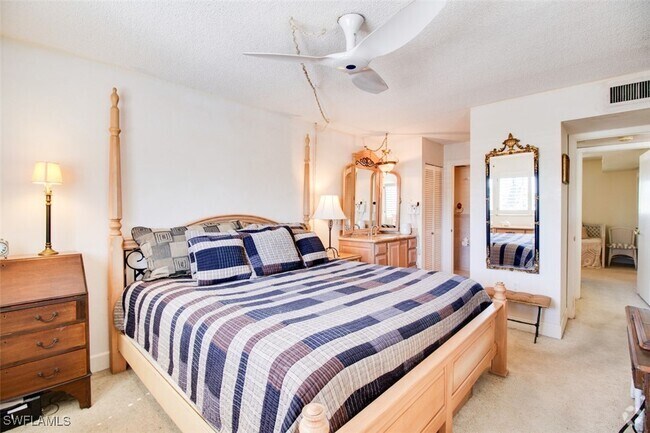 Building Photo - 250 7th Ave S Unit 305 Rental