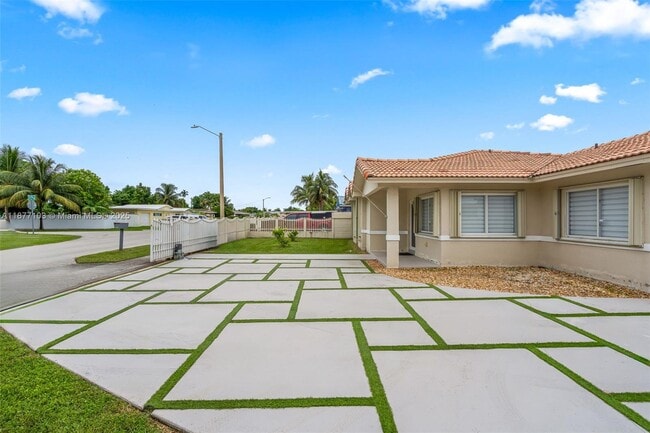 Photo - 11380 SW 180th St