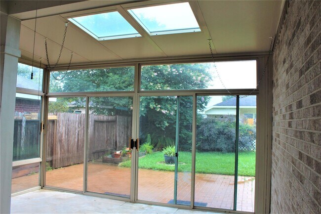 Photo - 3010 Calvert Crossing Ct