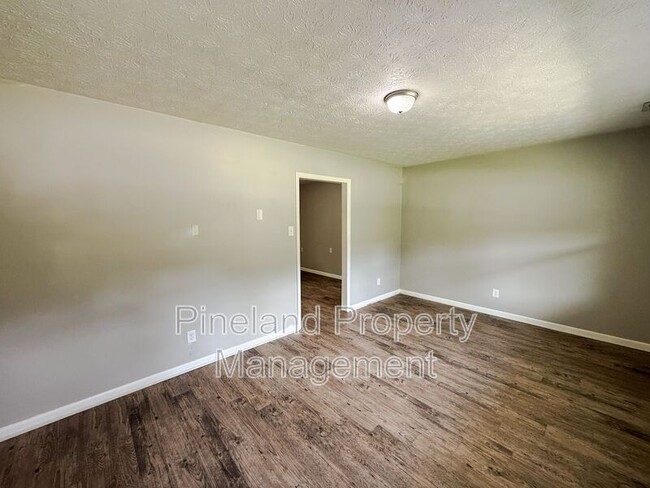 2233 Delta Dr