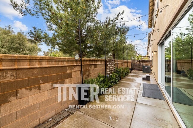 Photo - 4166 Hydo Lk Wy