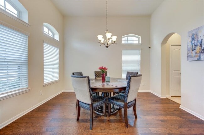 Photo - 6011 Marble Bend Ln