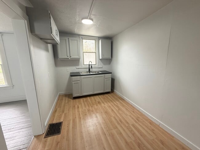 422 Prospect St