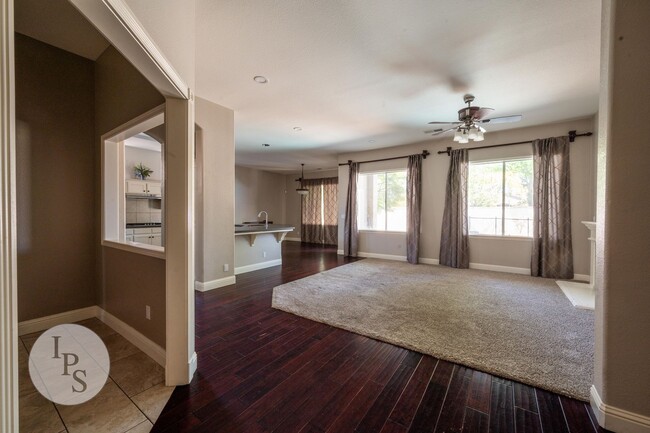 Photo - Charming 4BR/2BA Home in the Heart of Clovis Unified!