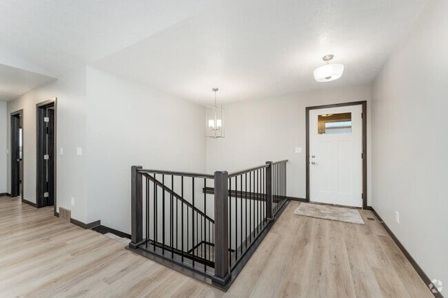 Building Photo - 7213 E 45th St Rental