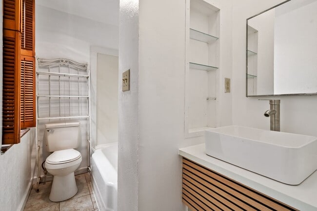 Photo - 22 Bedford Square Unidad 2