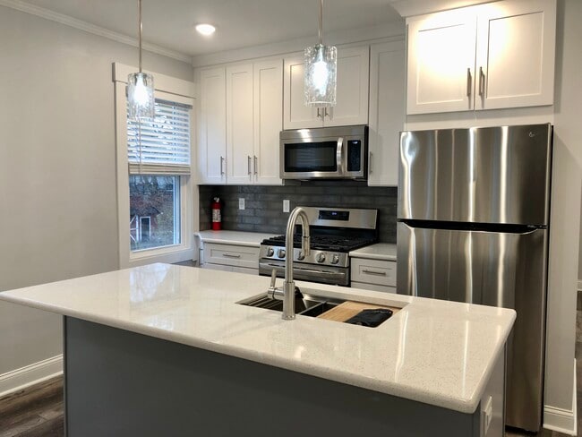40 Williamson Ave Unit 2