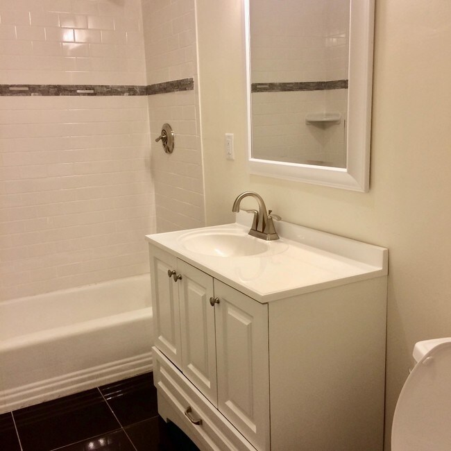 Photo - 98 Montebello Rd Unidad 1