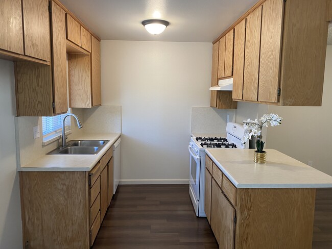 Photo - 1713 E Rumble Rd