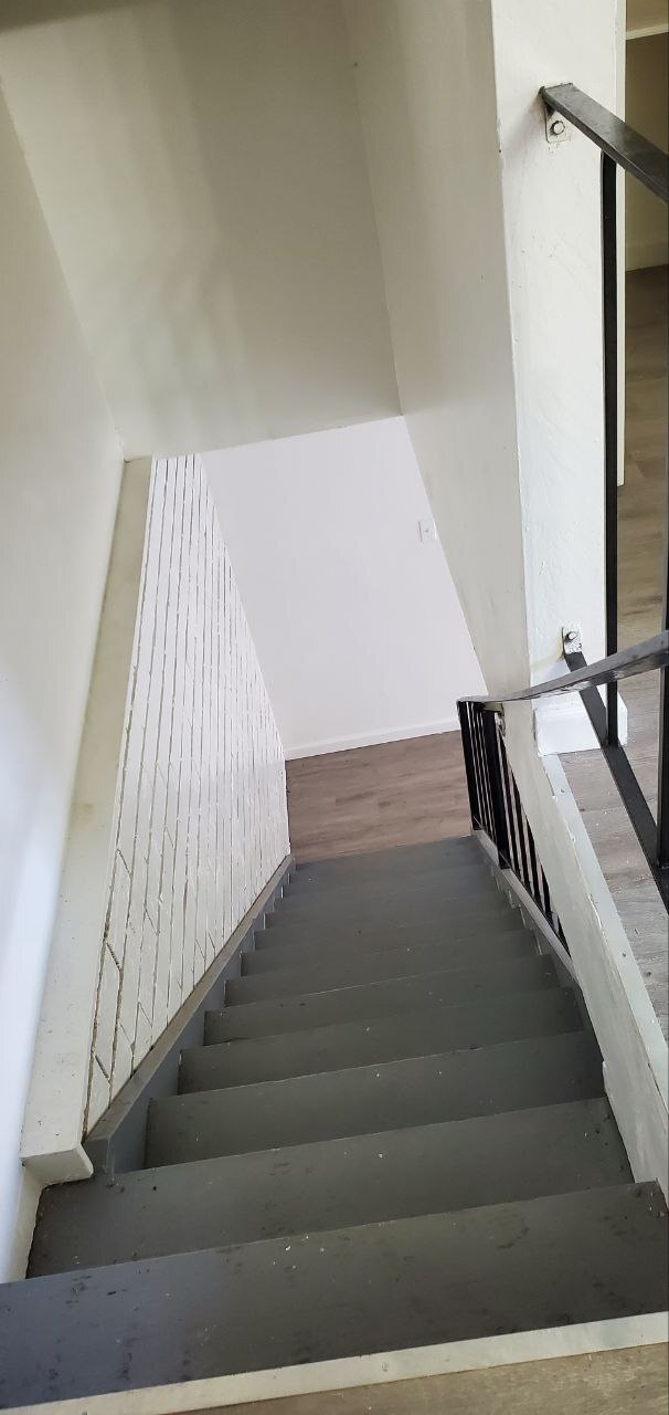 Bedrooms upstairs - 2658 W Fairmont Ave Unit #103