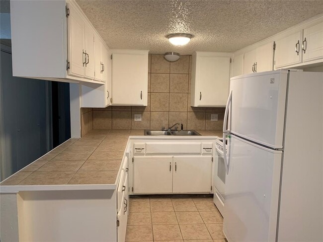 Photo - 997 N 5th St