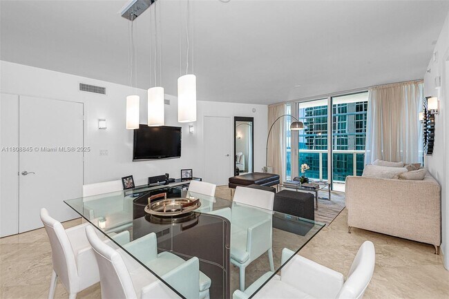 Photo - 17201 Collins Ave Unidad 1603