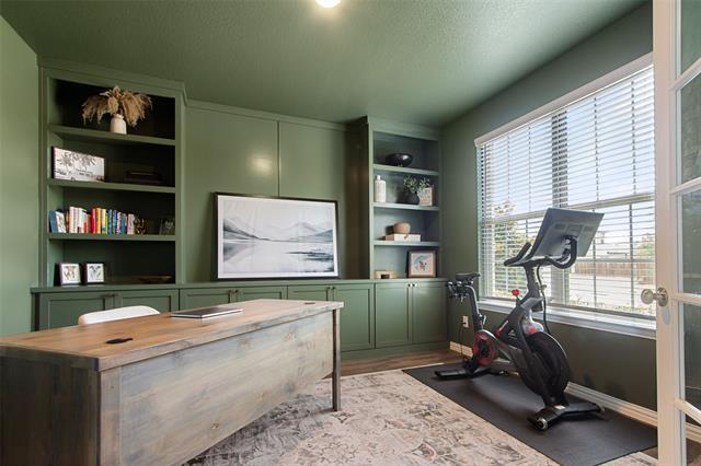 Photo - 1429 Ross Ave
