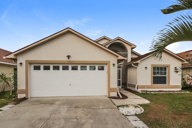 Photo - 11925 Hatcher Cir Casa