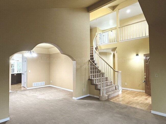 Photo - 4420 Cobbleskill Dr